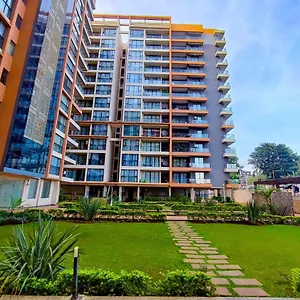 Lux Urban Oasis