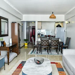 Wills House, Three Bedroom With Extra Bed In Kilimani