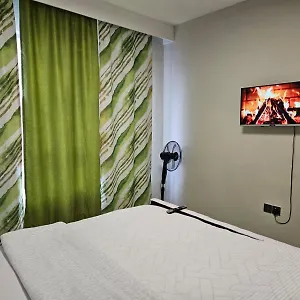 Ideal Homes, Single Apartment