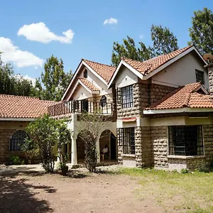 Entire In Nairobi, Kenya Holiday home *