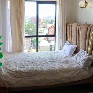 Apartment Cozy Off Ngong Road Nairobi