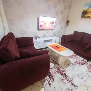 Lux Attic Place *