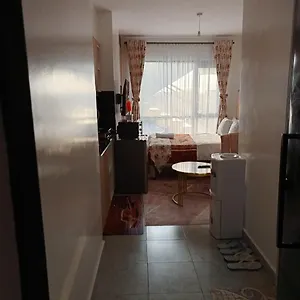 Tsavo, Fedha *