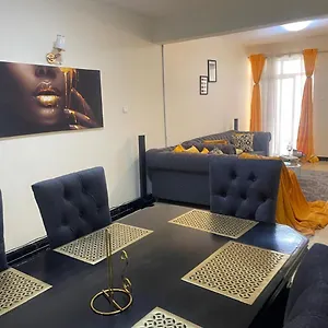 Zabby Homes Apartment *