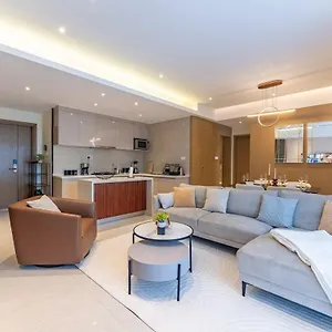 Executive 2br At The Gtc Apartment