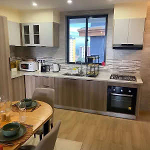 Spacious Elegant Two Bedroom With Amazing Scenic Views, Heated Swimming Pool,free Parking Space And Modern Equipped Gym *
