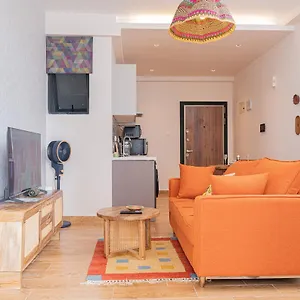 Wilma Towers & One Bedroom Apartment, Swimming Pool, Gym, Sauna,steam Workspace ,wonderiss Homes Kilimani Living Nairobi