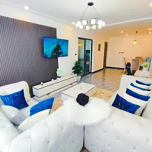 Classy Tastefully Furnished Executive Two Bedroom With Fully Equipped Gym Ample Parking Space Heated Swimming Pool Children Playing Ground And Amazing Scenic Views Apartment *