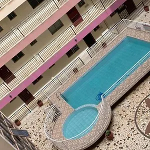Apartment Lux Sapphire Court