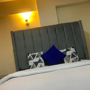 Elegant Nairobi