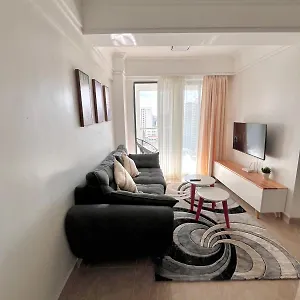 Apartment 1 Bdr With Gym And Rooftop Bar In Kilimani Nairobi