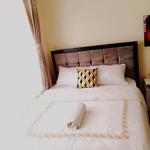 Zalekhomes Bed & Breakfast