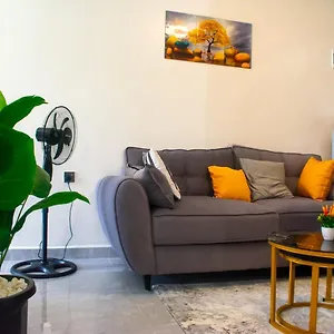 Modern & Cozy One Bedroom Apartment, Golden Mango Heights, 9th Floor Guest house