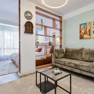 Chic With Stunning Views,swimming Pool *