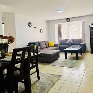 2 Bedroom In Langata Near National Park & Mall - Freedom Heights 아파트