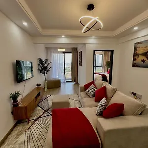 Westlands Luxe, Rooftop Pool, Gym, 13th Floor Views * Nairobi