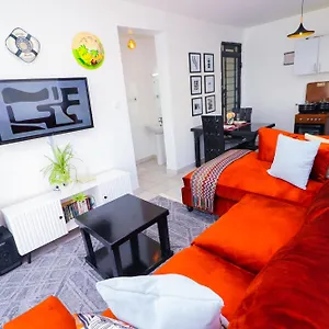 Vendégház Classy One Bedroom Along Ngong Road