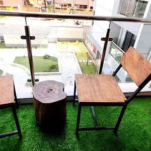 Lägenhet Oasis Lavington