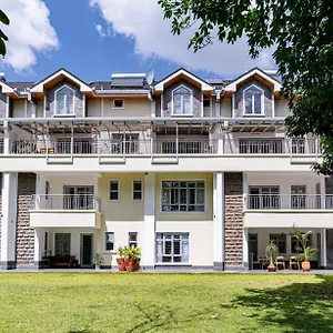 Lägenhet Runda Two Bedroom With Backyard Wonderiss Homes *