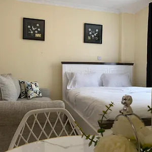 Lulu Apartamento *