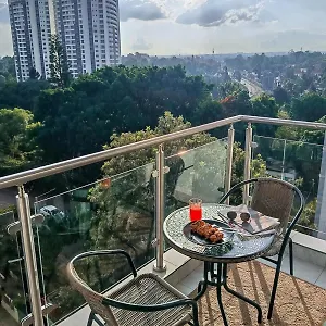 Lägenhet Urban Chic With Skyline Views In Kileleshwa
