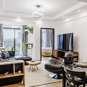 Modern Haven 1br With A View 公寓 *
