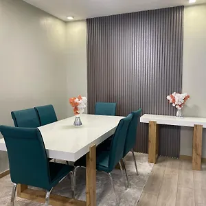 Indesign Makumbi Park, Muthama Acces Road 2-bedroom Bed & Breakfast *