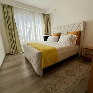 Lägenhet Beautiful Serviced Skyline Escape 1br