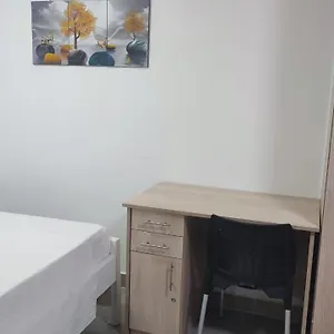 Fully Furnished Stadeview * Nairobi