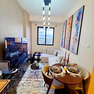 Cozy 1br Getaway, Gym, Pool & Convenience 나이로비