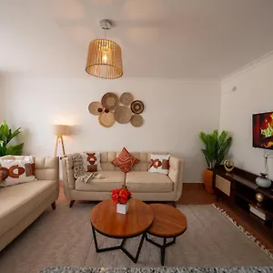 Arabella Ember - Fully Equipped Boho-chic In Karen