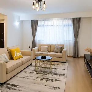 Azania Homes Residence-Opposite Movenpick Hotel 아파트 나이로비