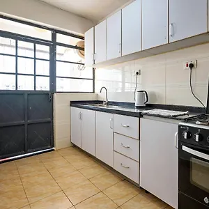 公寓 Fully Furnished At The Heart Of *