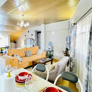Penthouse * Nairobi