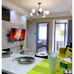 Ntate's Place At Kindaruma Homes, Kilimani 奈洛比