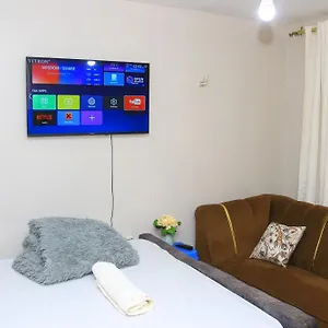 Fitbull Homes Bed & Breakfast