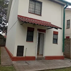 Nyayo Embakasi Maisonette Zippys Place Kwatera prywatna