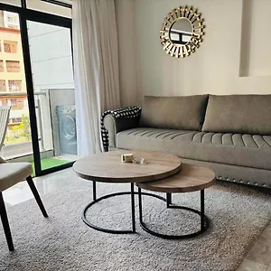 Lägenhet Oasis Gardens, Charming One Bed