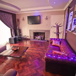 Bed & Breakfast Godials Nairobi