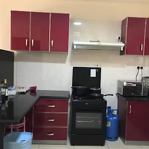 Sapphire Court Apartment *