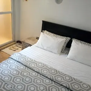 Homestay Nairobi Mansionette Home-Stay *