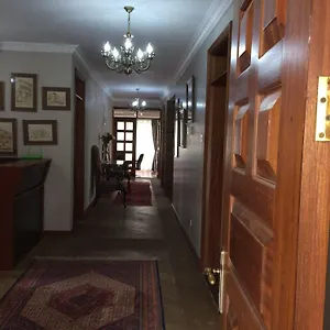 Fairacres House & Langata