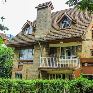 Homestay Brookside Westlands *