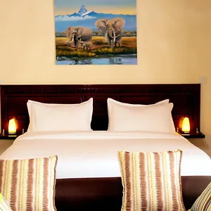 215 Karen Garden Guest house Nairobi