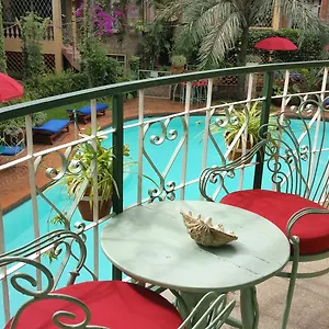 Woodmere Grand Hotel & Serviced Apartments